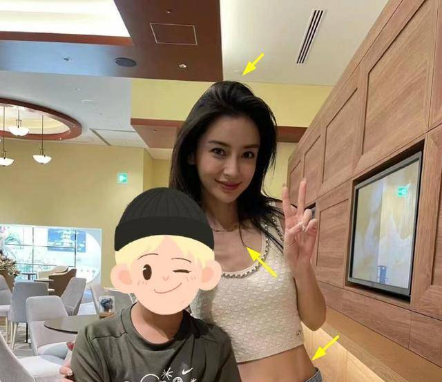 angelababy日本被偶遇,一身行头超5万,撇孩子频繁出国引争议_网友_海