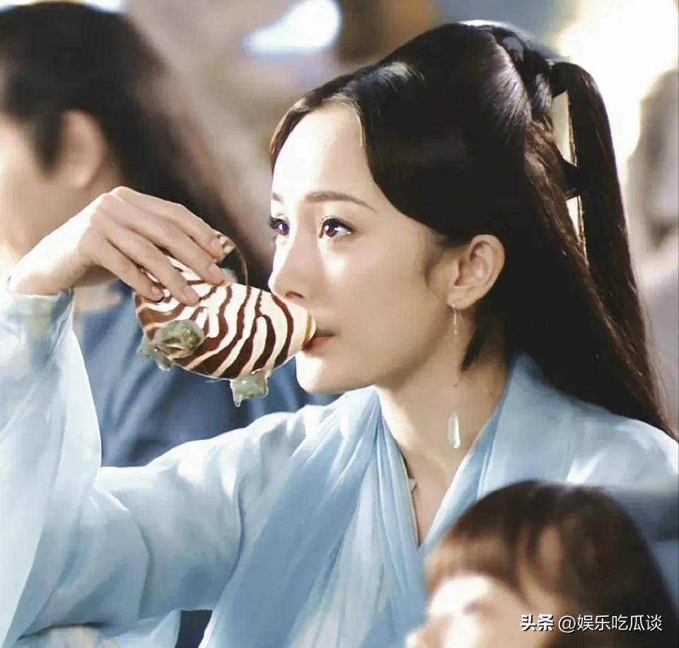 85花杨幂:你认为她是四小花旦之首吗?_电影_电视剧_明星