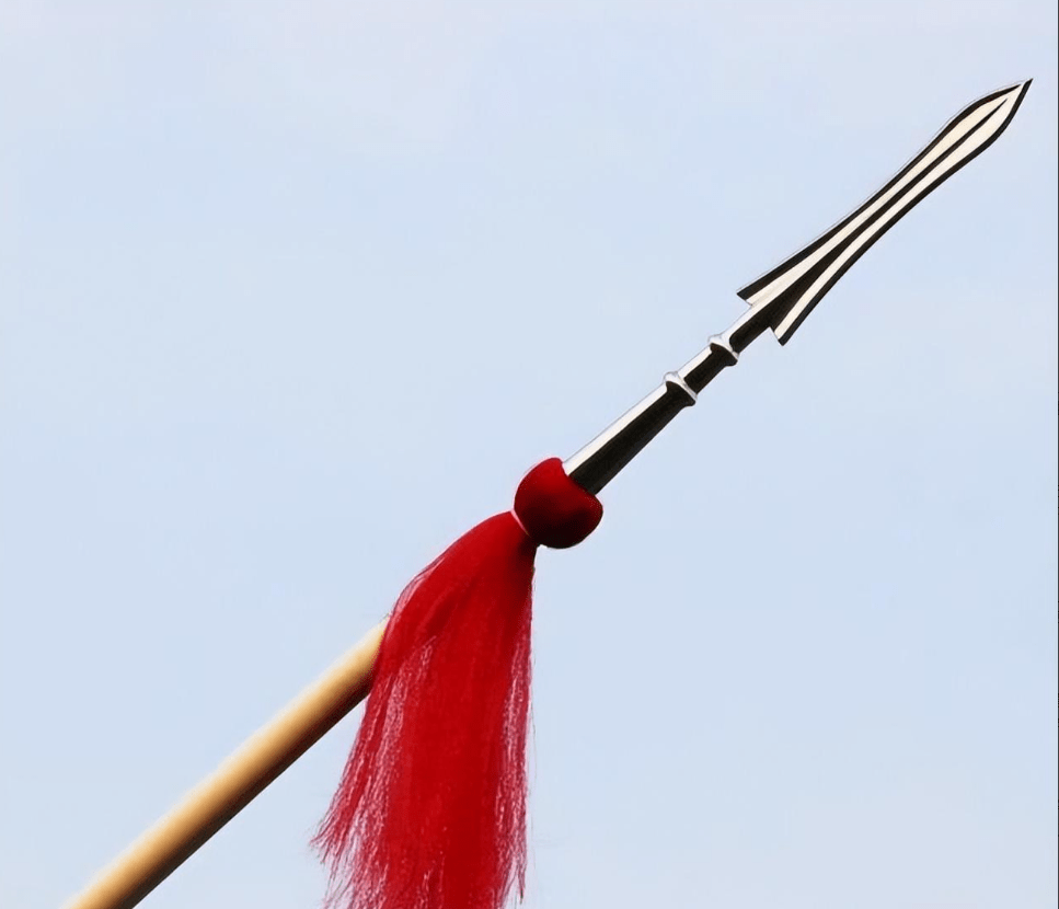 并不是铁棍,寻常人根本用不起