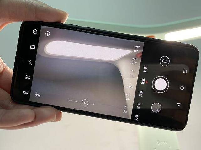 什么牌子的灯具性价比高又好用?五大性价比高又好用的台灯品牌推荐