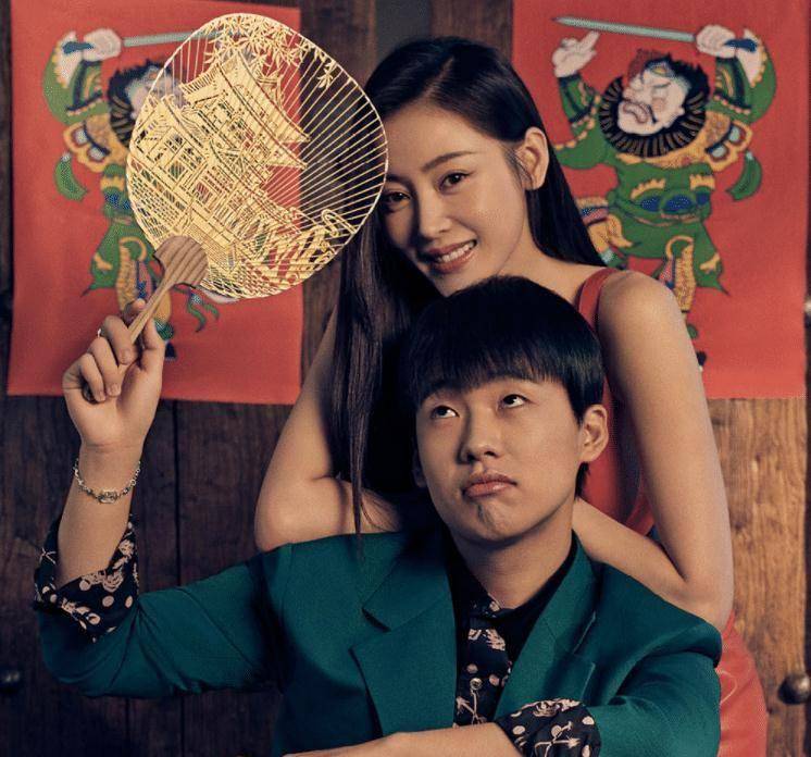 张天爱变身"女王范",郭麒麟被强撩,cp感未免太抢眼了吧_衣服_嘉宾