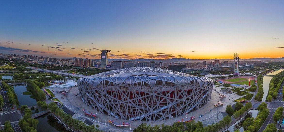 北京鸟巢建筑介绍图片