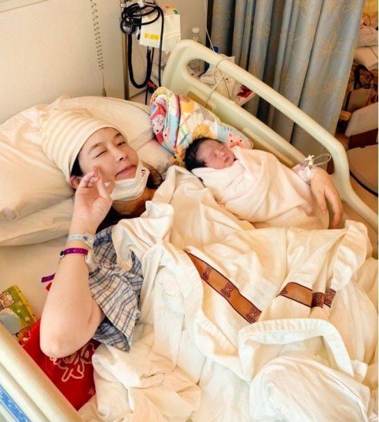 娱乐圈开年喜讯多,日娱七对被曝结婚,两对网红官宣当父母_韩安冉_杨幂