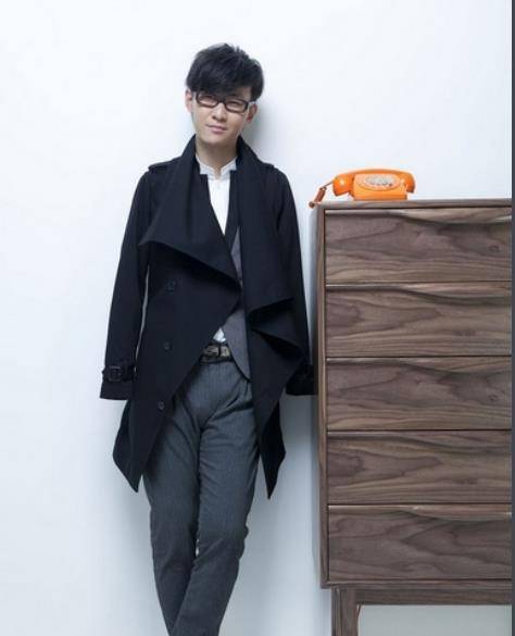 "断臂王子"刘伟:花22年创造奇迹,曾言:要么死,要么精彩的活