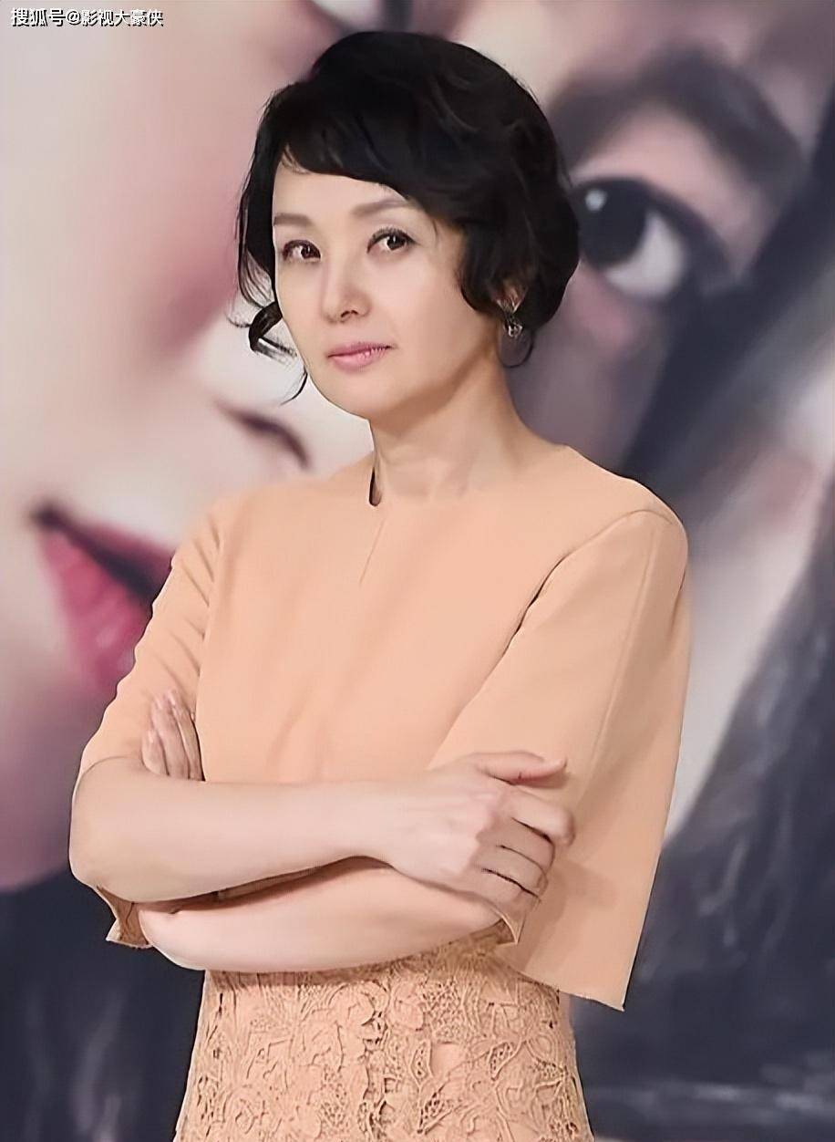 陈冠希赵本山毫无违和,"阿姨版关晓彤"笑喷_谭松韵_样子_周迅