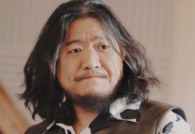 之中的永远不只是闷油瓶,除了闷油瓶之外,吴邪还有王胖子,还有解雨臣