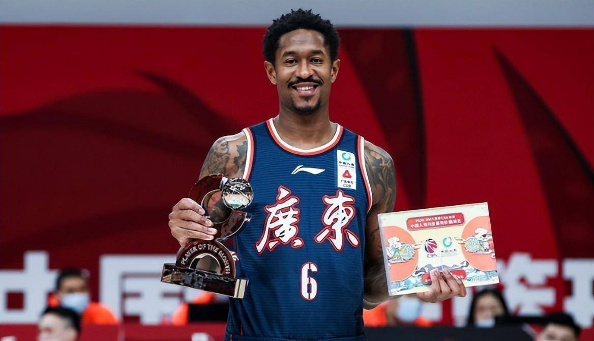 广东男篮辞去当之无愧的外援,朱芳雨签新球员冲cba总冠军_马尚_本赛季