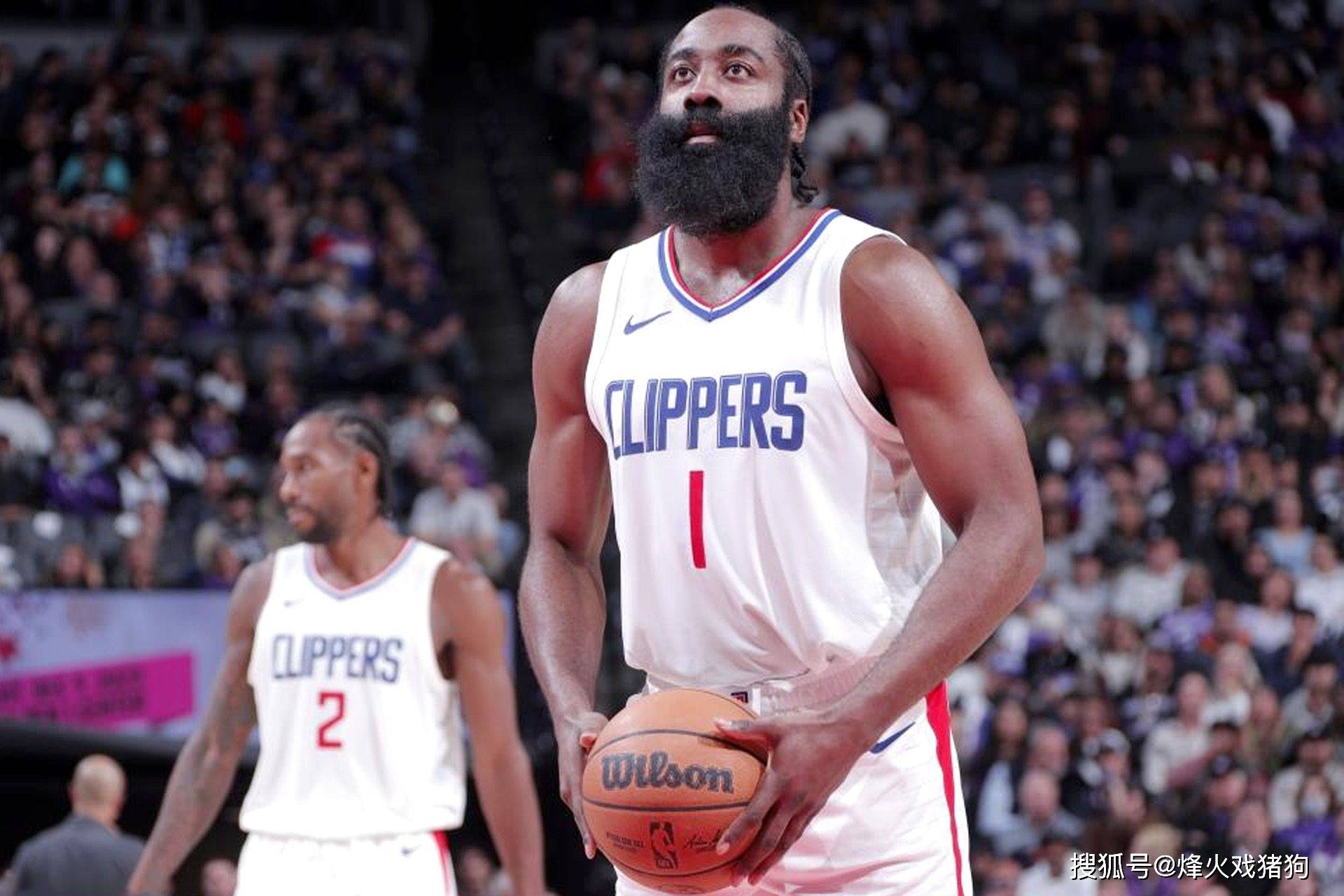 从"球队毒瘤"到连胜功臣,明年哈登还能够拿大合同吗?