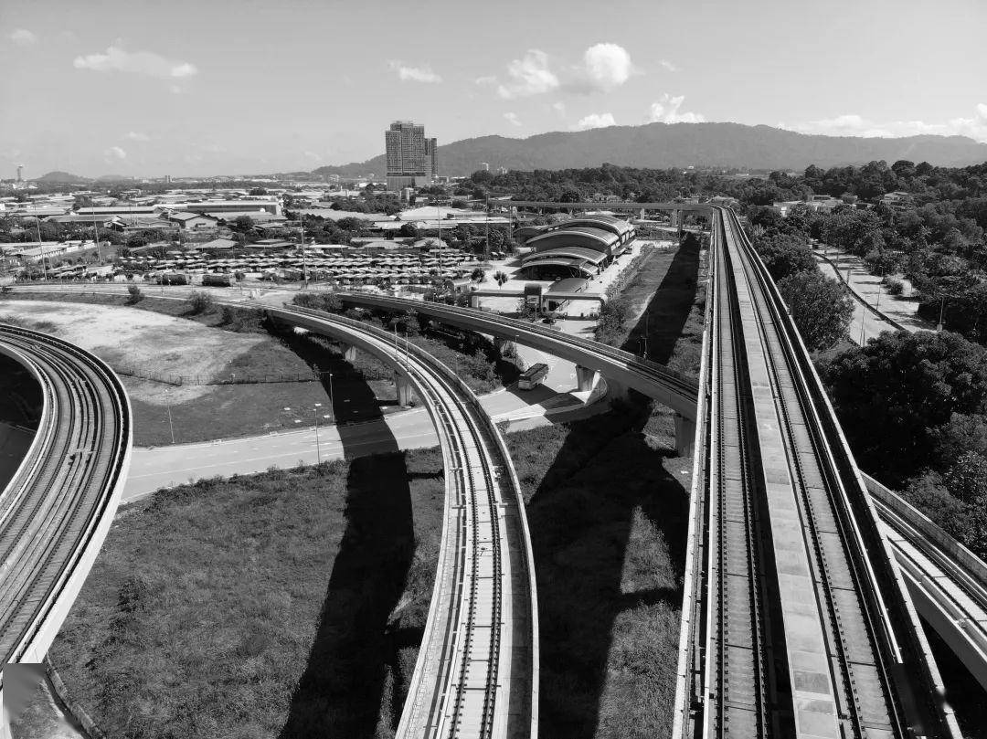 轻轨线铁路公司 吉隆坡二号线 高洁蓝松果项目驻地四公司 松果项目