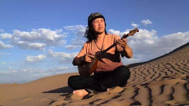 3天即兴创作,具有浓厚新疆气息的作品,被称为"国内首张地图民谣专辑"