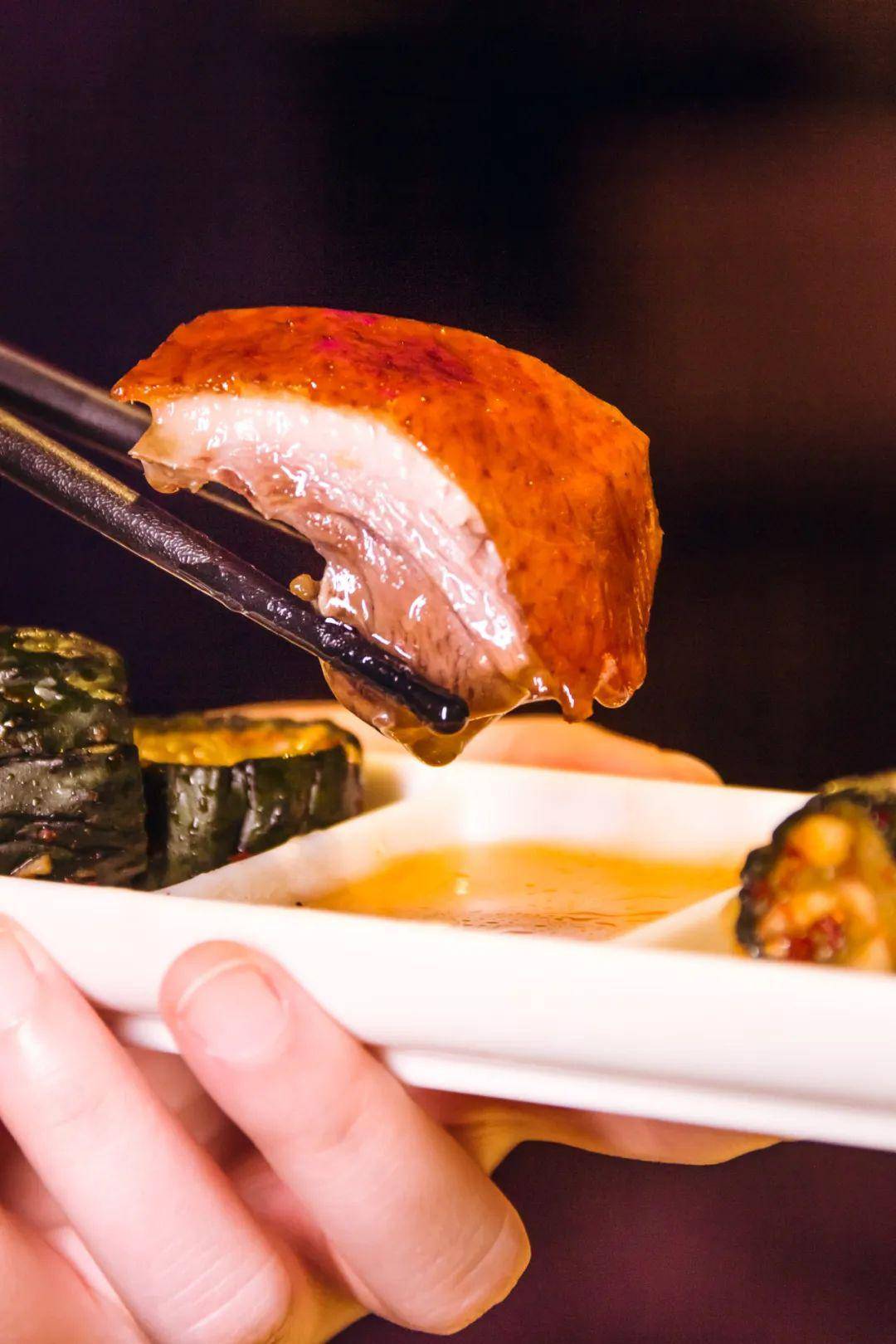 武汉人在国广说我爱你的时候,从来不兴闹眼子._王品