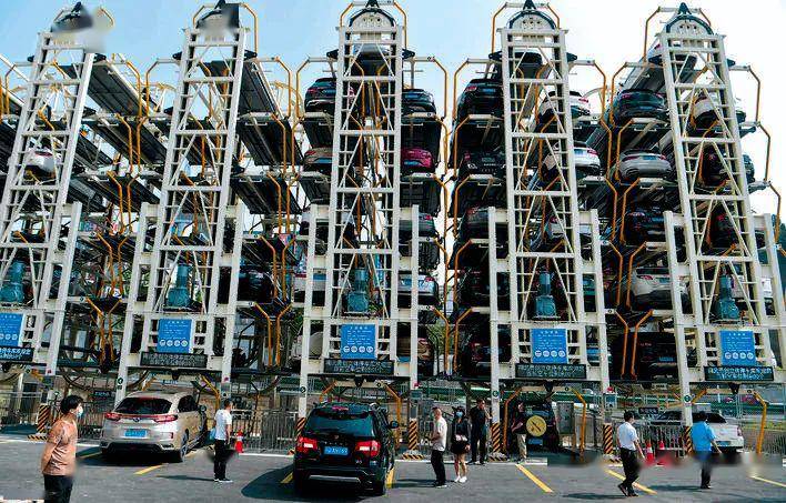 垂直循环立体停车楼亮相州城