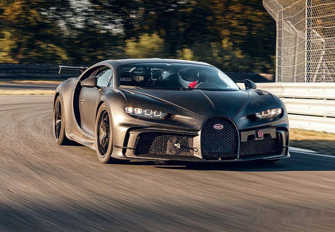 积极备战纽北布加迪chironpursport赛道测试进行时