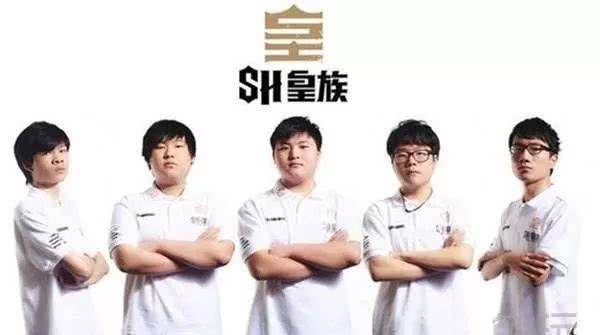 亚军中单玉米宣布退役,老皇族仅剩的uzi还能上场吗?