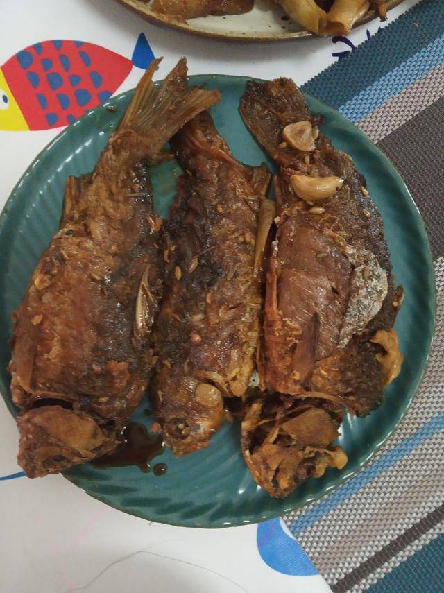 別光會燉鯽魚湯糖醋鯽魚的家常做法更好吃