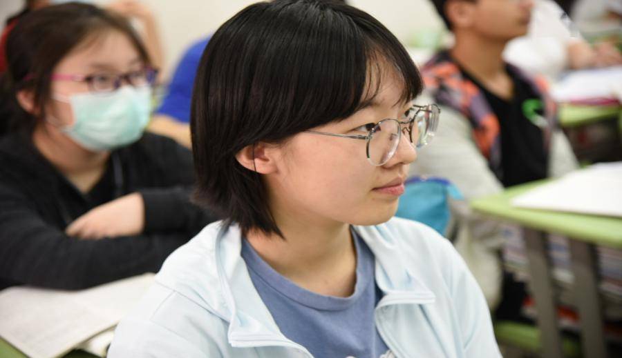 拒绝诱惑远离手机合肥一中校园向手机说不