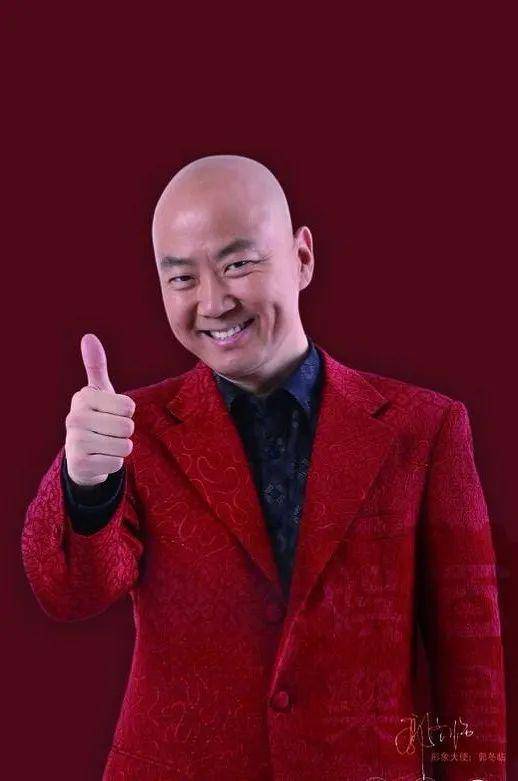 古镇游客快来get你和郭子的合影