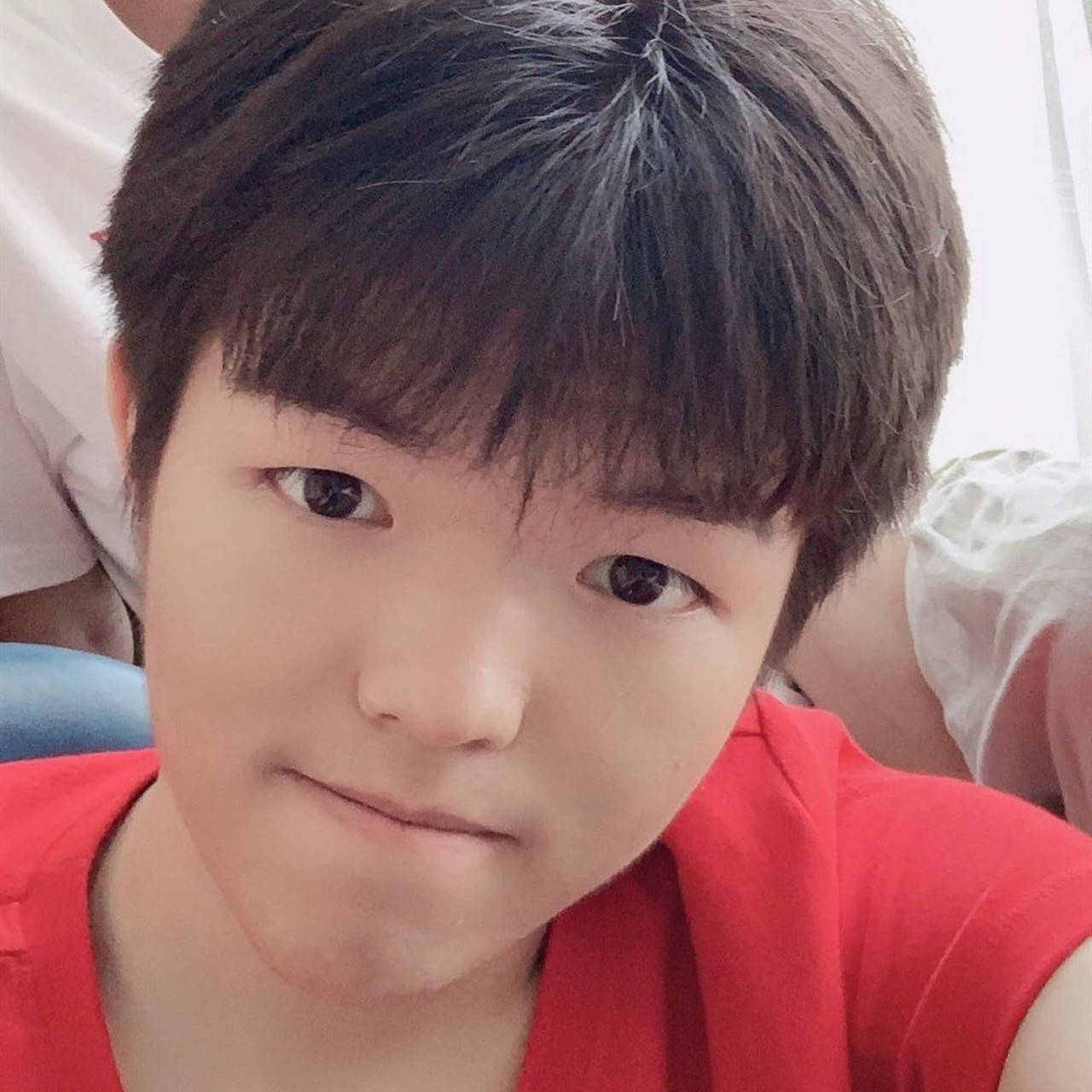 可杰涉黄尚未平息"假赛"事件又来了?玩家表示we演太明显:严查!