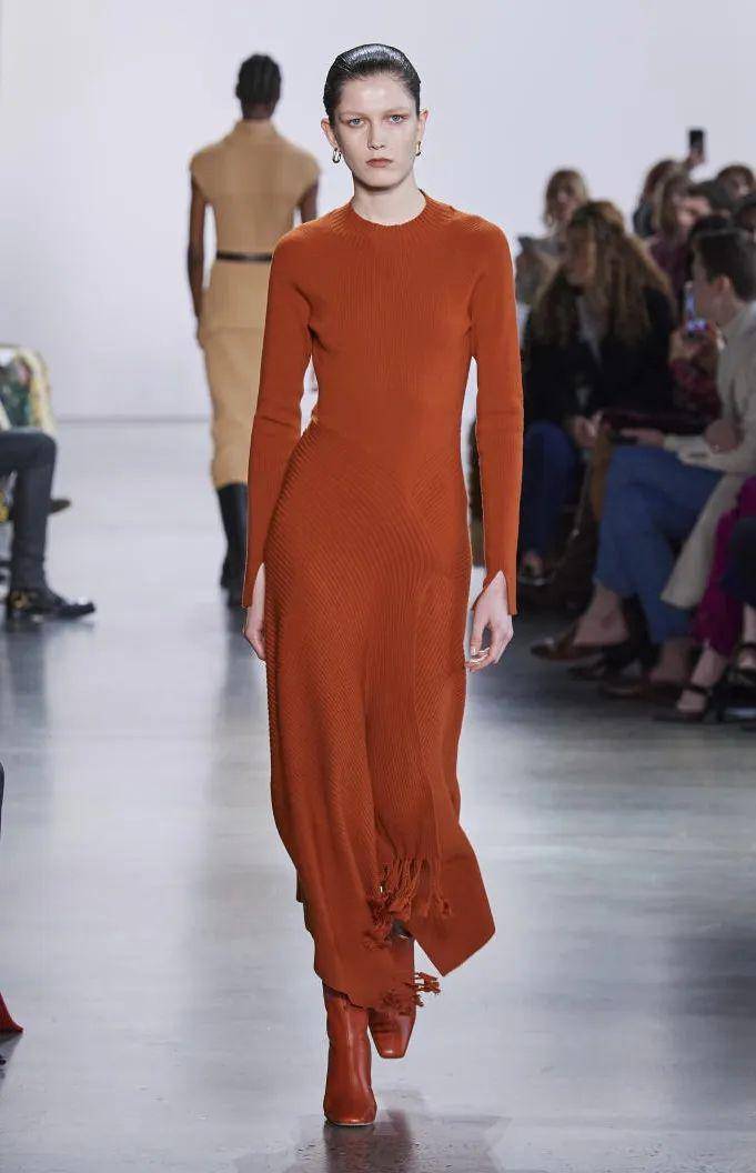 流行色彩2021春夏秋冬女装色彩流行趋势