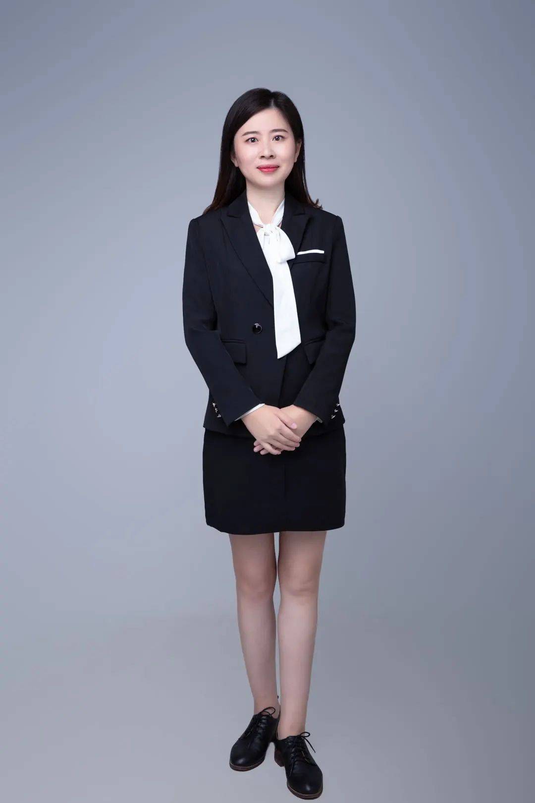 其中,马菲菲老师非常擅于和学生沟通,也可通过家长的