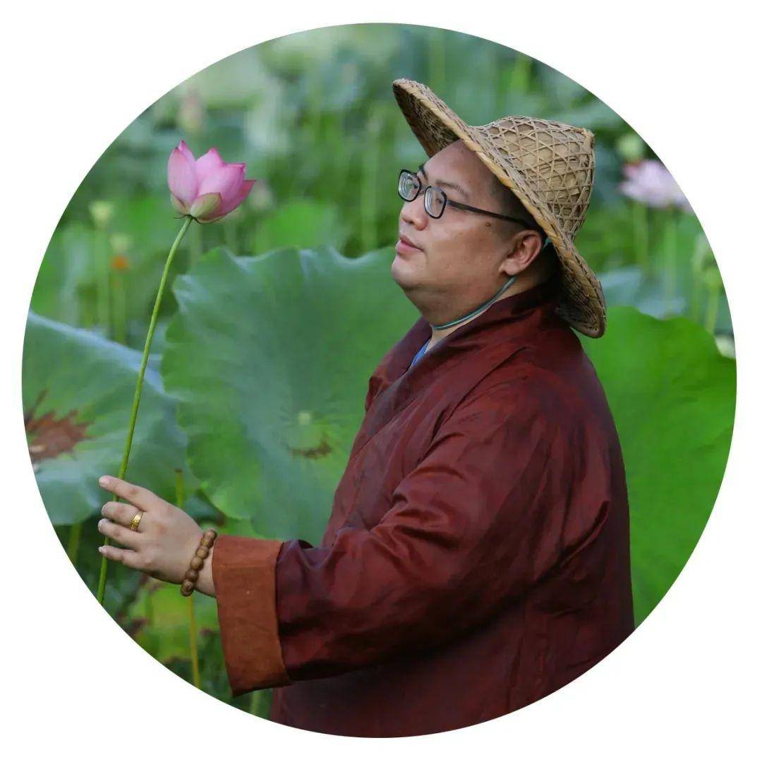 文化战疫中国传统插花传承人孙可老师用禅意插花传递慈悲与怀爱