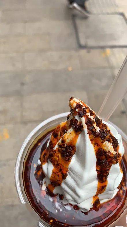 红油辣椒冰淇淋?求求重庆人放过我吧!