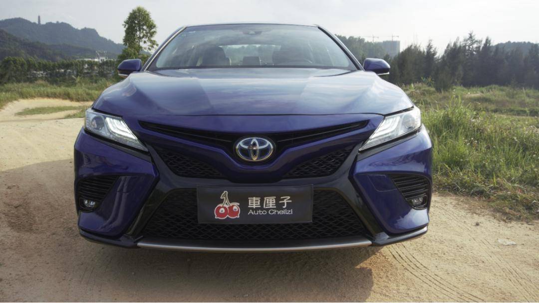 车厘子评测凯美瑞25hs双擎get到混动驾控新乐趣