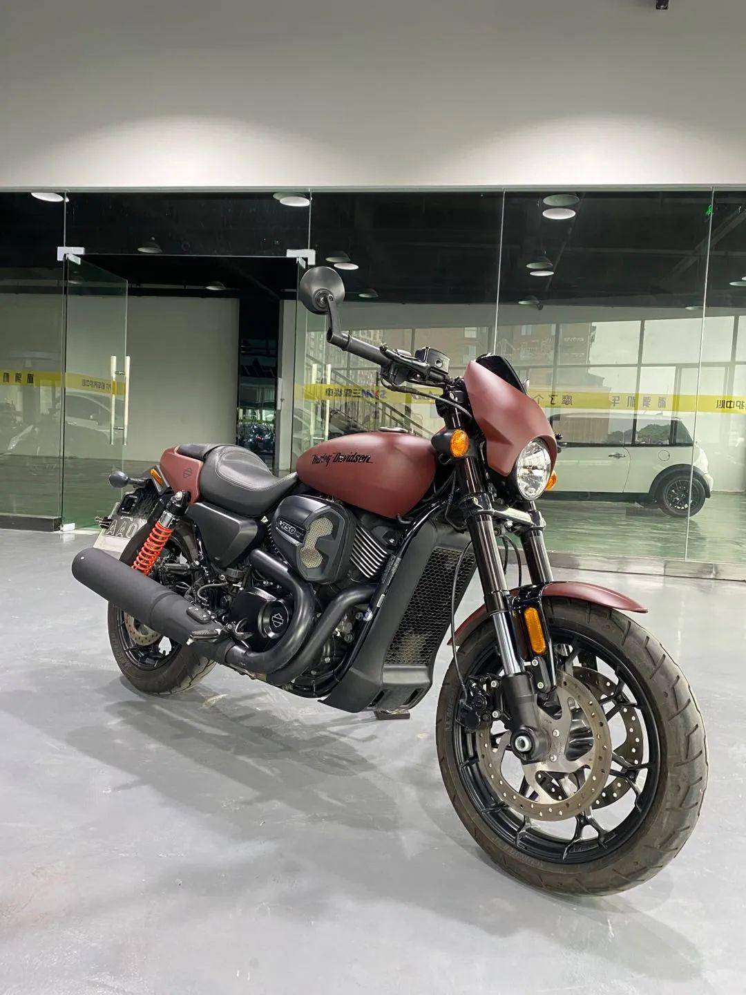 转让长沙18年哈雷750rod