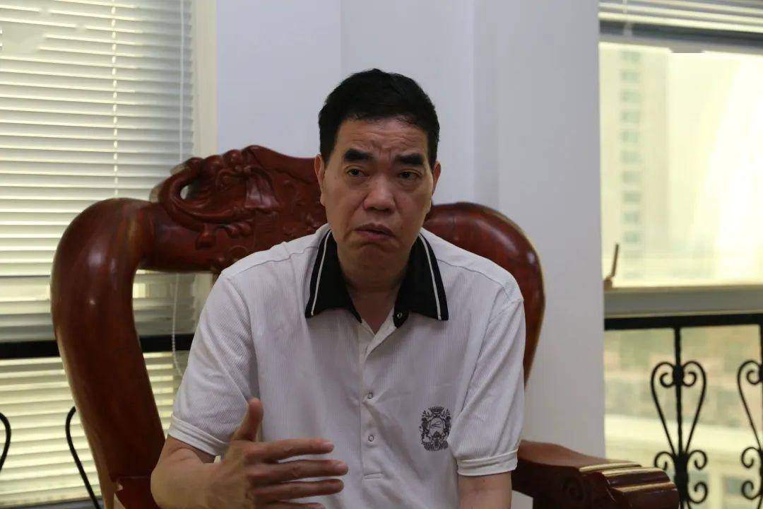 陈爱国我没有愧对我的名字封面人物