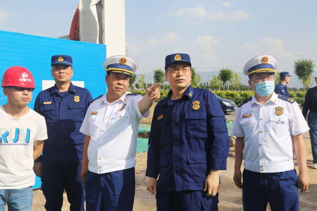 彭建宏总队长深入忻州支队实地调研指导工作