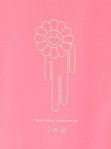 在村上隆xbillieeilish的重磅ut联名中斜肩小人凭什么备受瞩目