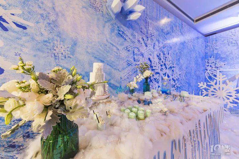 这场既没有冰也没有雪的冰雪奇缘婚礼,我是怎么忍住不发飙的!