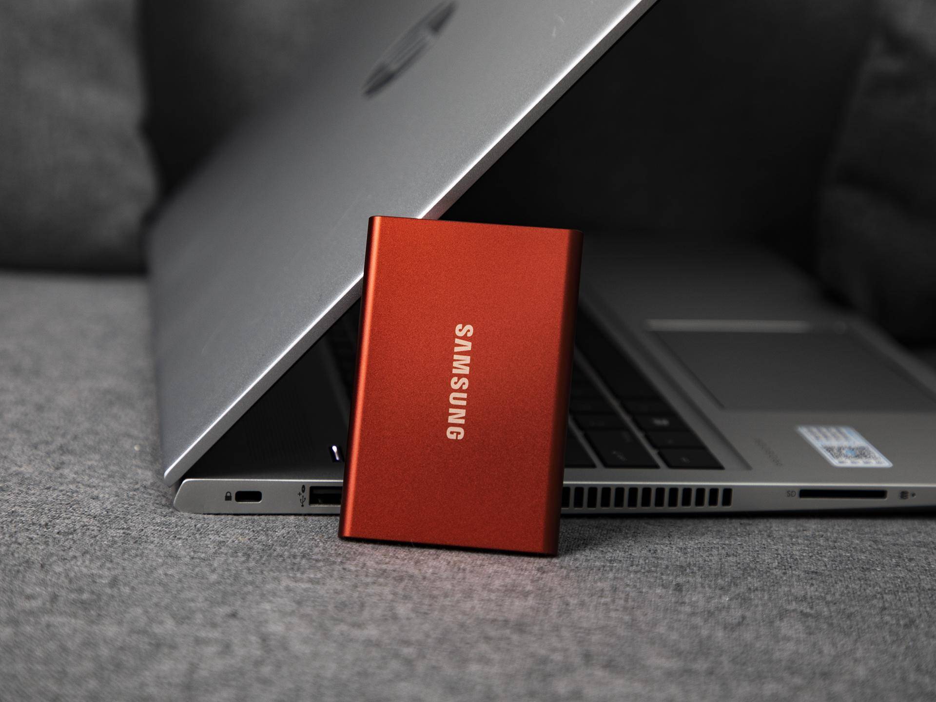 移动固态硬盘新标杆 三星t7移动ssd图评