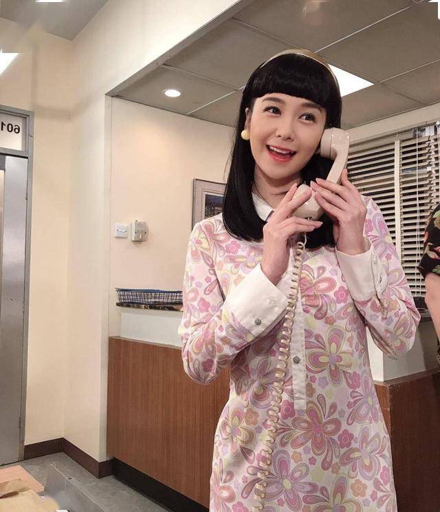 tvb小花曾挣扎想要转行妈妈打两份工捱出病曾无法给家用