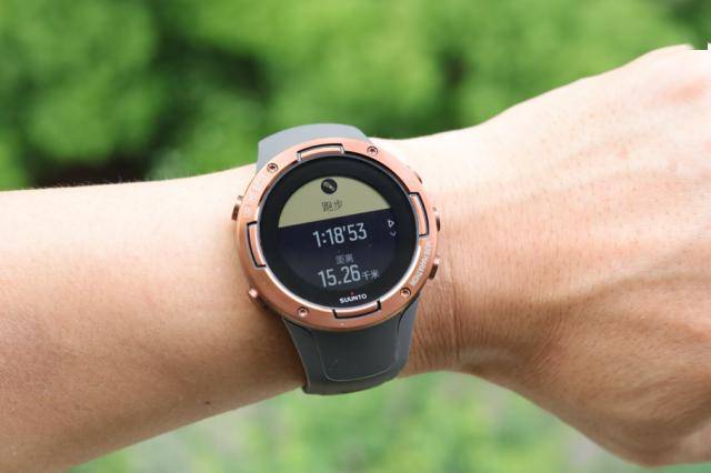 戴上锡马限定款颂拓5做一个会思考会生活的钢炮儿