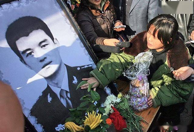 山东英雄孟祥斌:13年前舍己救人感动中国,教育儿女贵在以身作则