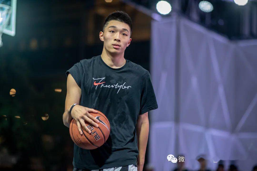 六一特辑吴泽昊不矜不伐肆意绽放