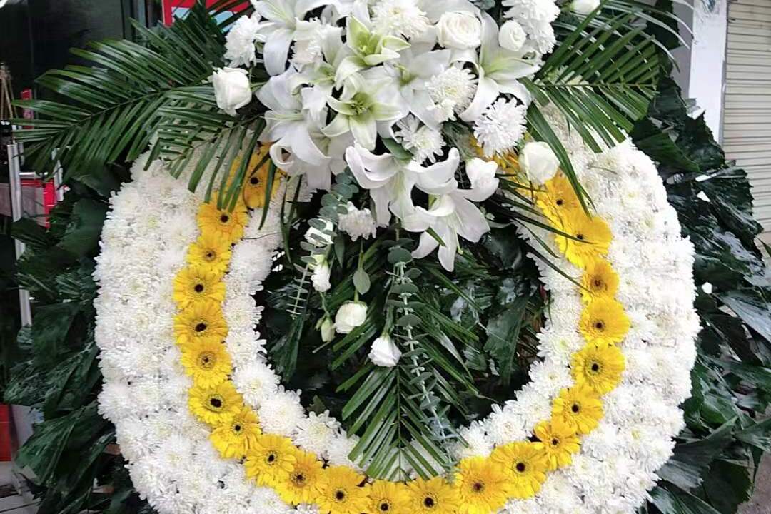 死人送花 花圈 花篮 花束的不同选择 花朵 丧事 设计