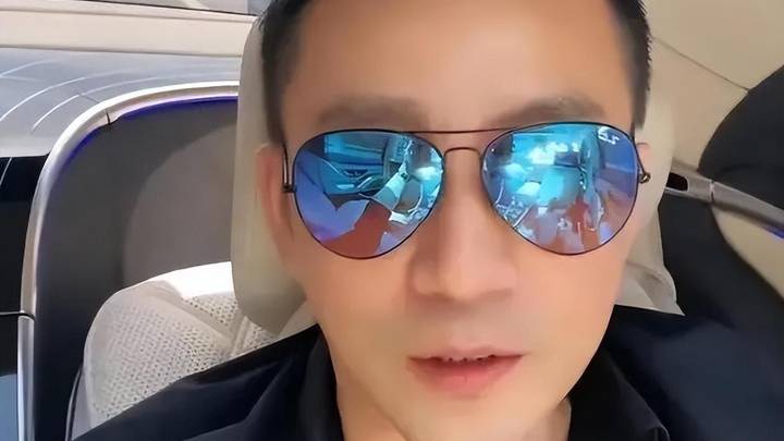 具俊晔丢下大S跑回来外，剃光头发是另有原因吗？