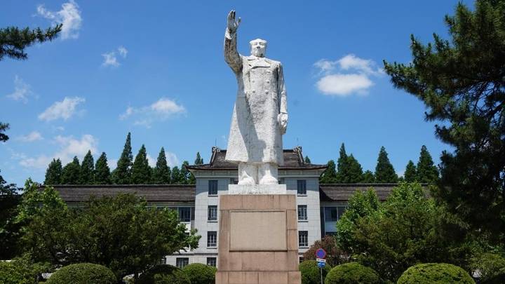 北大和人大，各专业的实力都是一样的吗？