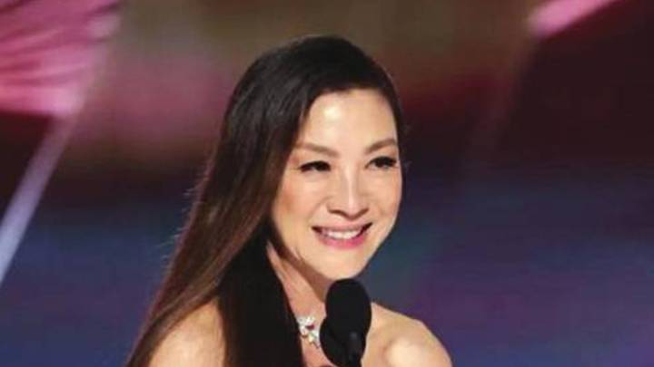杨紫琼凭《瞬息全宇宙》获金球奖最佳女主角，是实至名归吗？