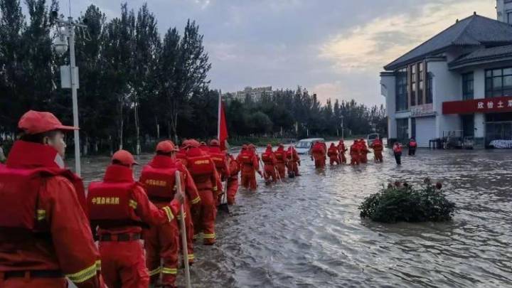 海报播报:持续关注！黑龙江强降雨，你觉得有必要吗？