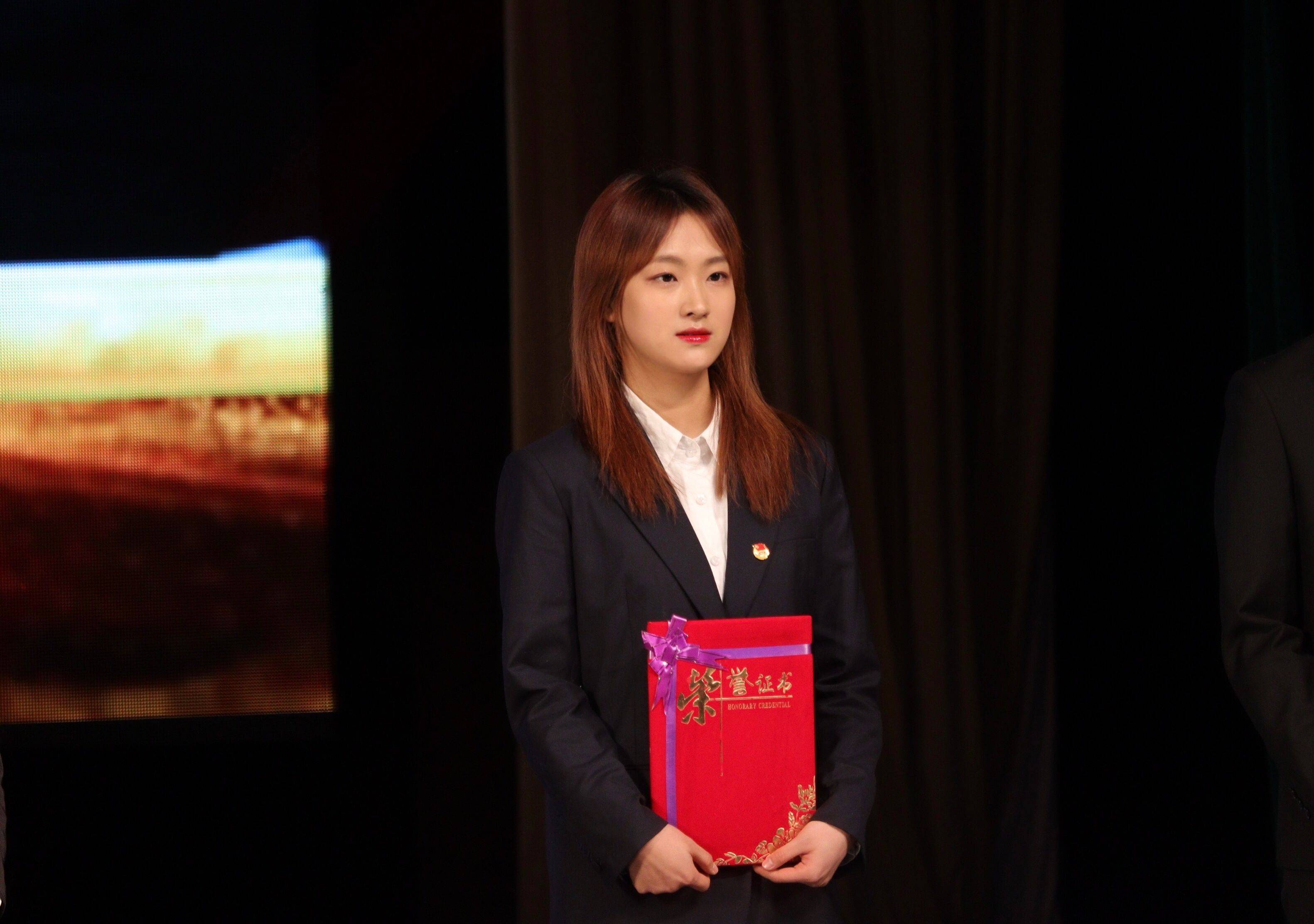 重庆理工大学最美学生记者甘雨露:校媒人的背后是真挚与情怀