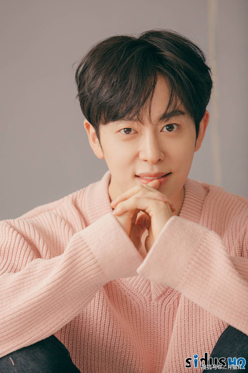 歌手兼演员金东玄(boyfriend)主演网剧《所有人向往的