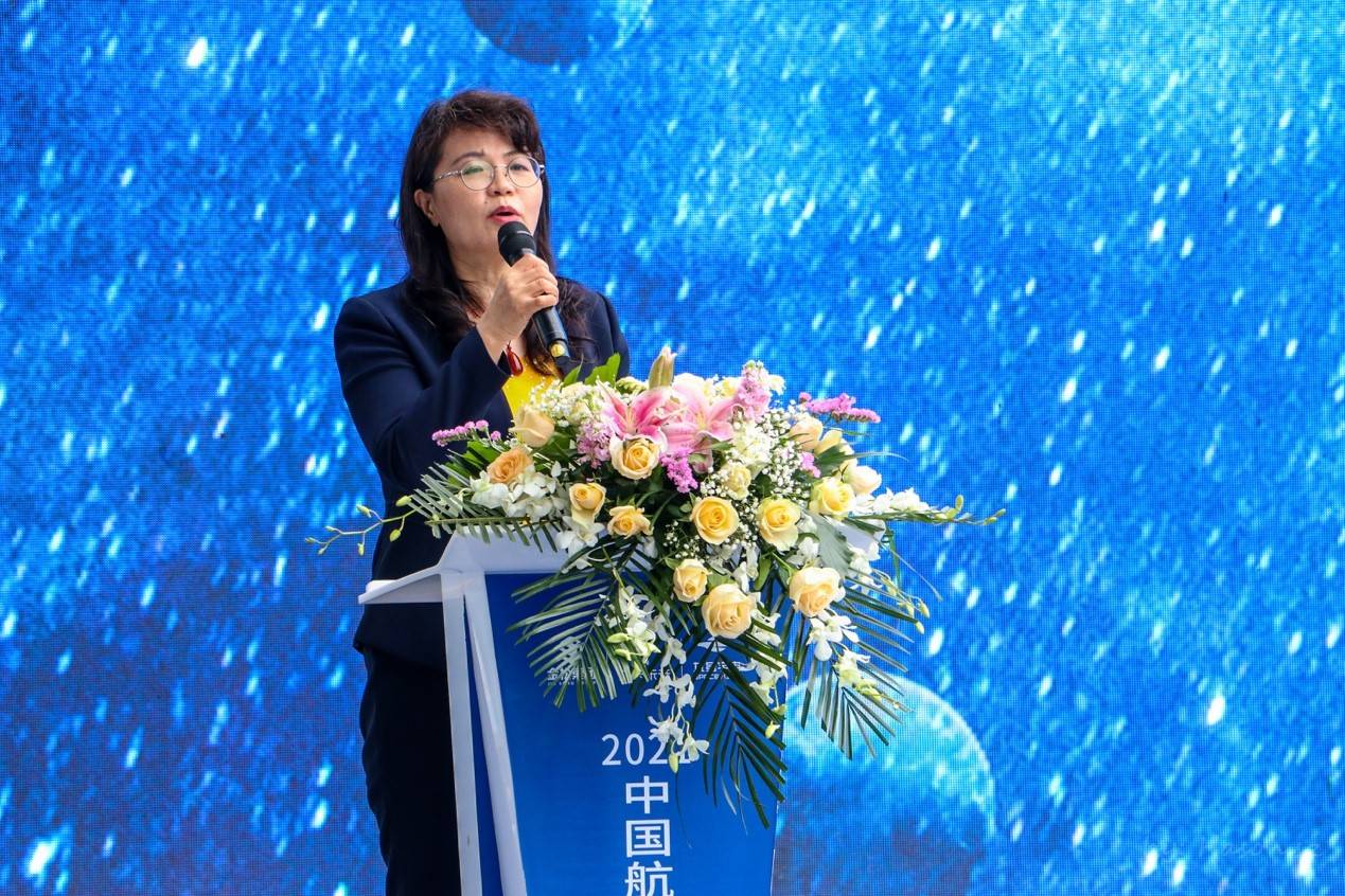 中国航天日航天科普周主题活动在湖北松滋举行，沉浸式航天科普馆“九号宇宙”同期开放
