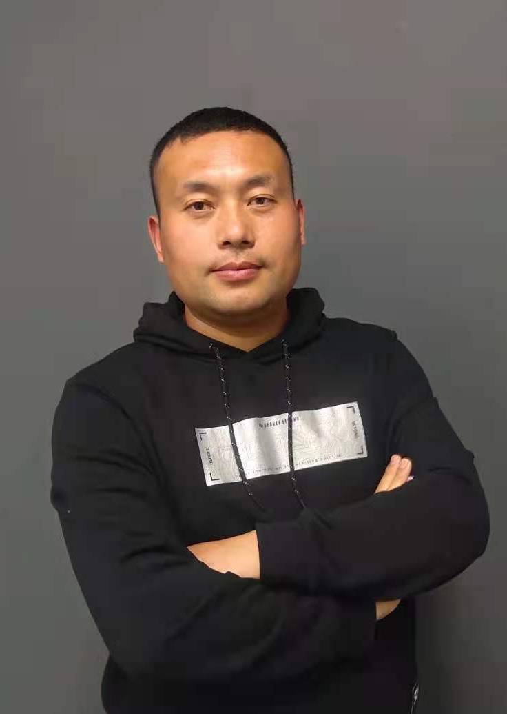 著名山水画家李建石