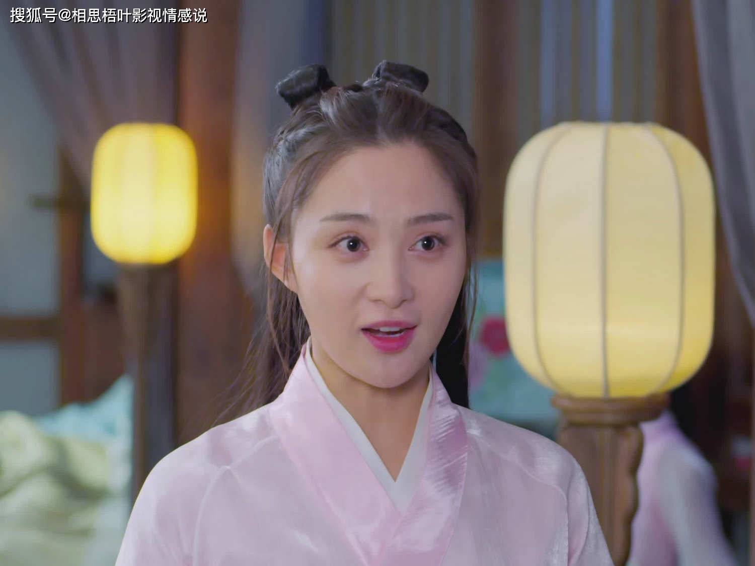 小女霓裳颜文秀太强的嫉妒心很容易把人变成魔鬼