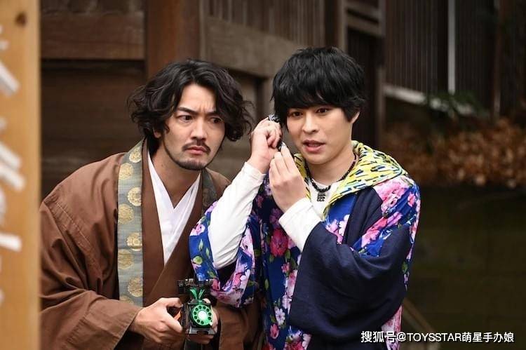 假面骑士圣刃首部联动外传灵骑参战