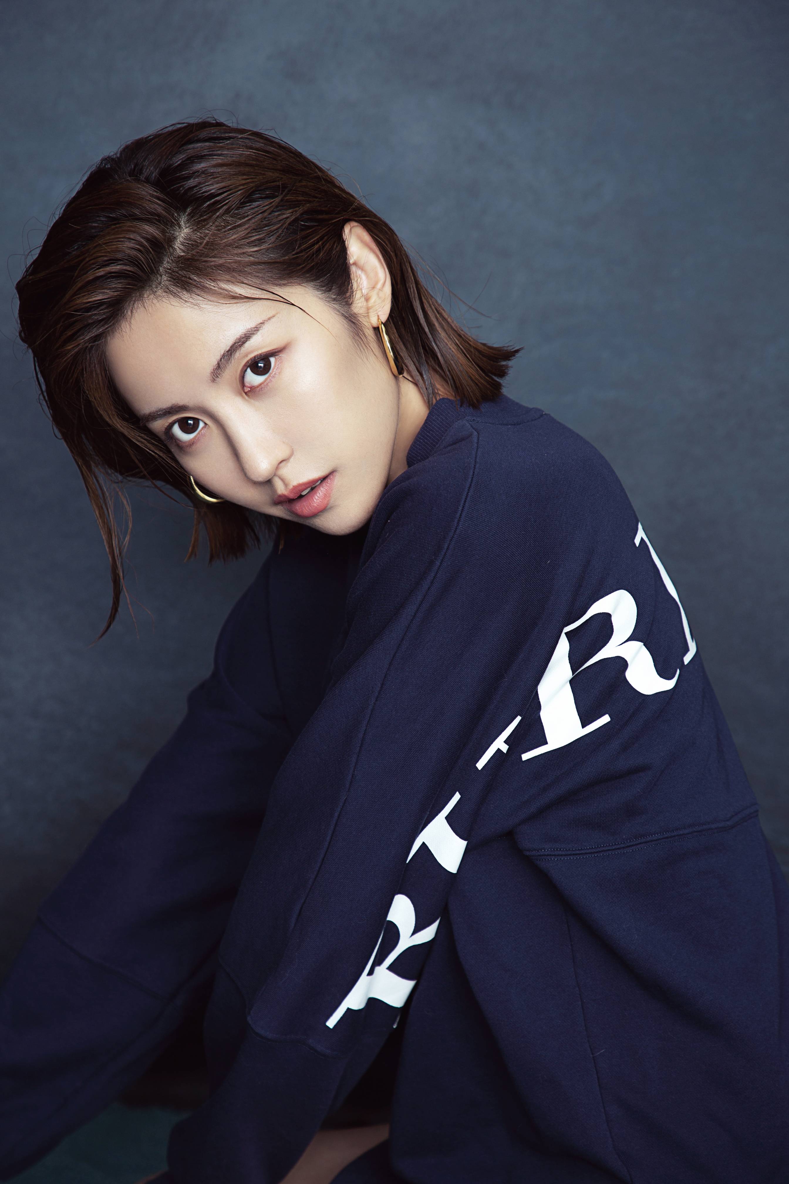 裘恩典进组《独一有二的她》 搭档张云龙宋伊人勇敢逐梦追爱_顾久礼