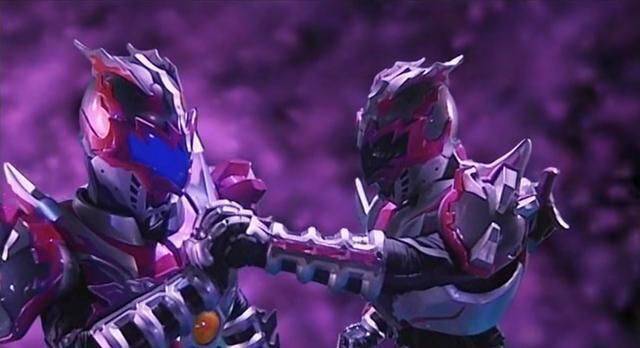 《铠甲勇士》炎龙铠甲拥有五种进化形态,你知道吗?_炎龙侠